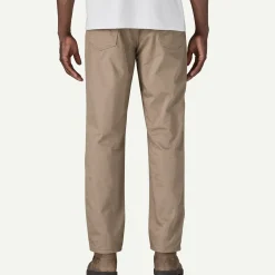 Men's Twill Traveler 5-Pocket Pants - Regular