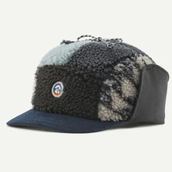 Range Earflap Cap